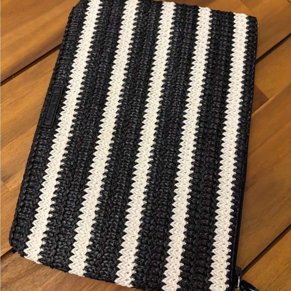 Vera Bradley Shore Enough Straw Wristlet Zip Clutch - Saliboat Design - NEW - Picture 4 of 6